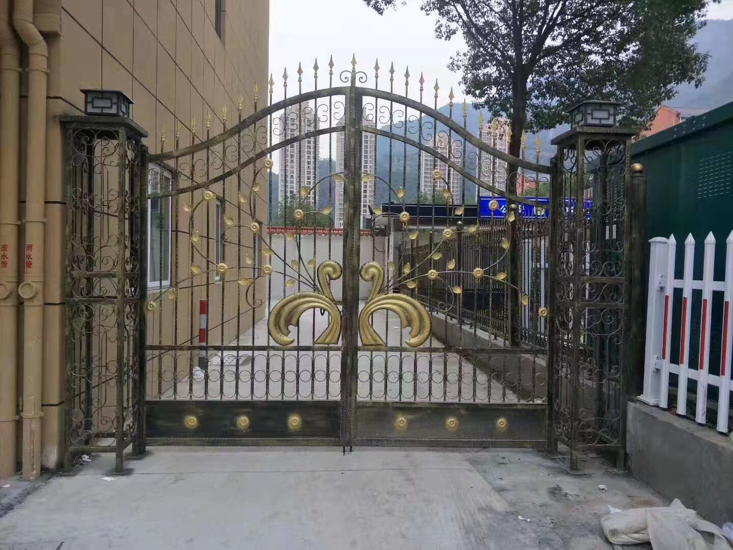 铁艺大门合页 门轴 天地轴 pivot 可拆脱卸铰链外8公分