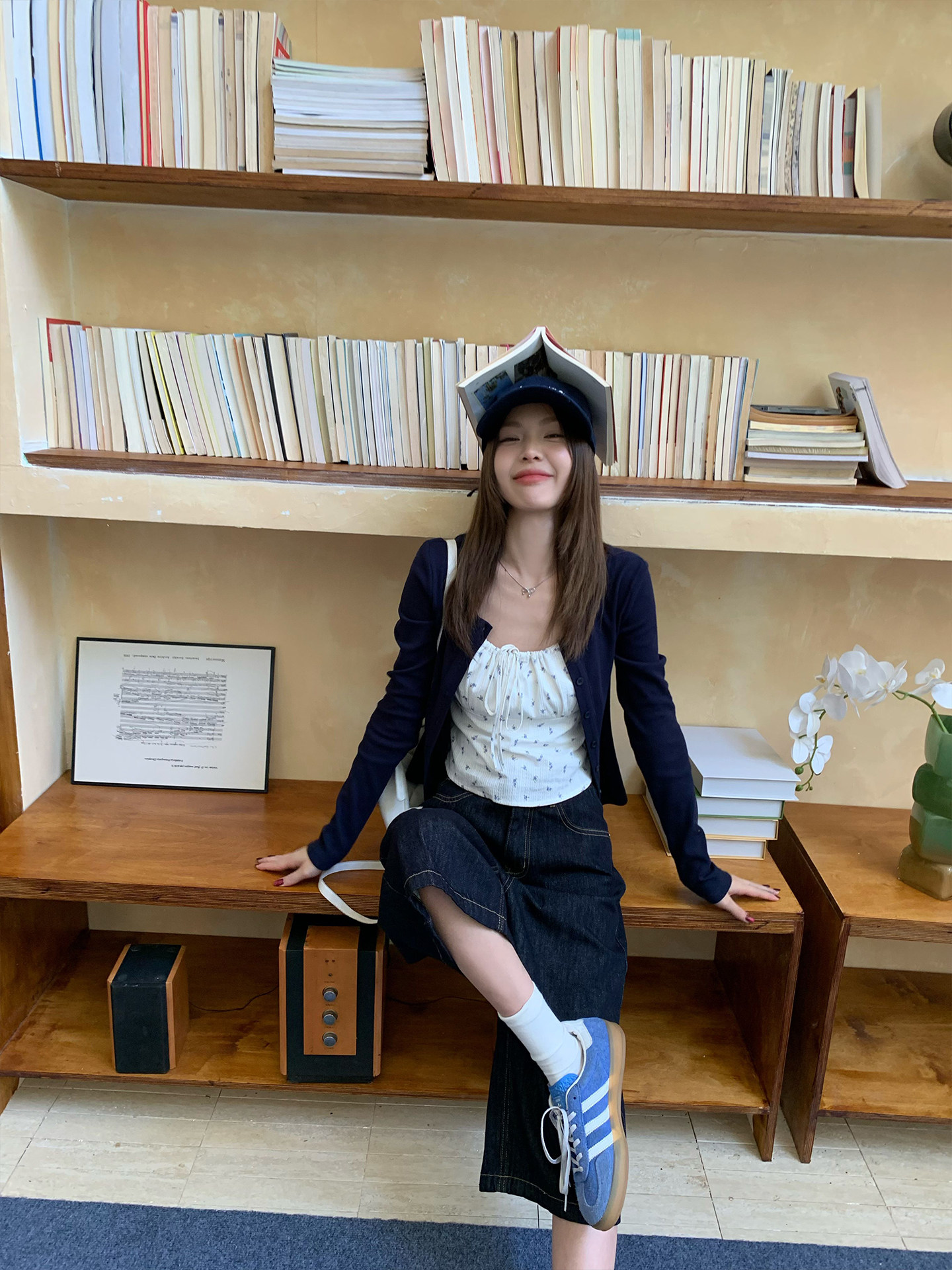 Navy Blue Knitted Cardigan Jacket for Women, Autumn Slim-Fit Short Sun-Protective Outerwear, Solid Color Long-Sleeve Top, Trendy