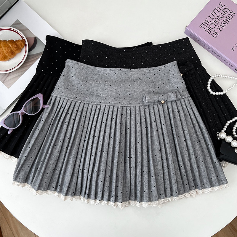 miu系蕾丝边拼接波点半身裙