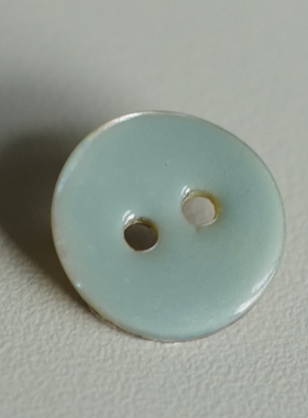 13mm一颗价格英国Textile Garden光亮鸭蛋蓝色树脂包裹贝壳纽扣