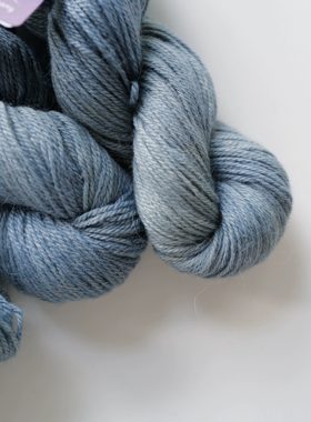 海牛蓝最后一绞The Fibre Co Canopy Fingering羊驼混纺手编毛线
