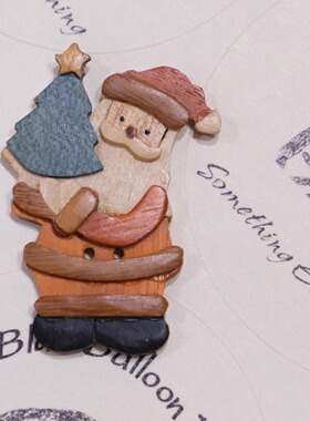 43mmx30mm一颗价格德国JIM抱圣诞树的诞老人造型木质纽扣