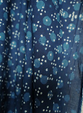 20cm长 110cm宽英国Merchant and mills池畔生灵靛蓝棉布