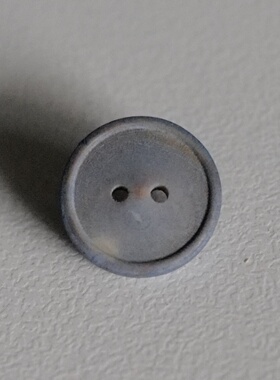 12mm一颗价英国Textile Garden不均匀蓝灰色木质凸边衬衣纽扣