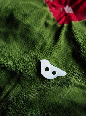 2mm厚13mmx7mm1颗价英国Textile Garden白色小鸟造型贝壳纽扣