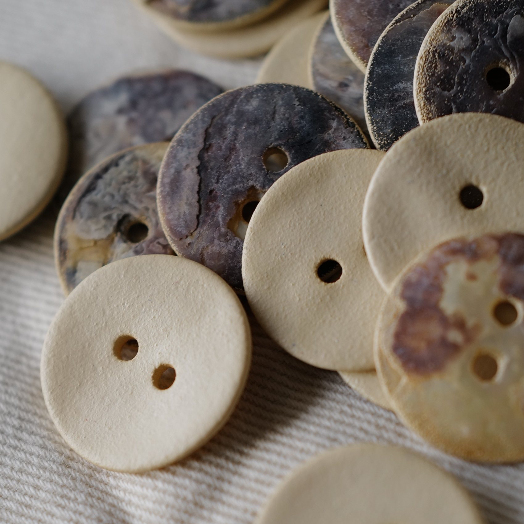 18mm一颗价英国textile garden哑光粉笔感奶油黄贝壳纽扣