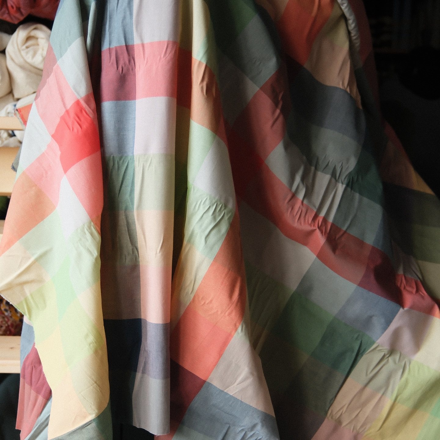 10cm长价147cm宽英国Merchant and mills像素水彩格纹棉布