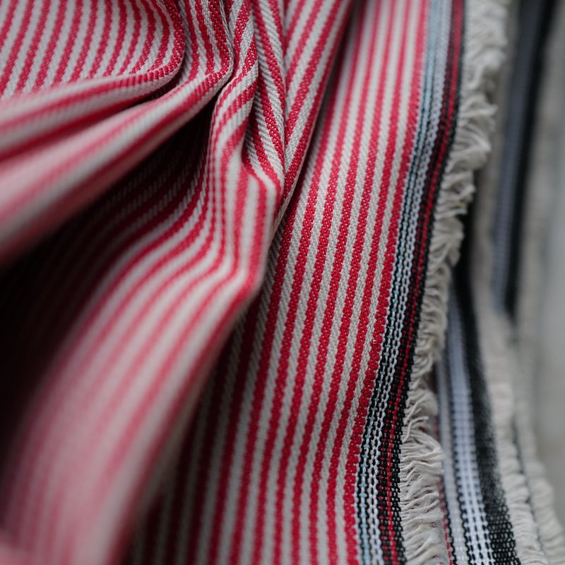 310gsm铁道红条纹丹宁布