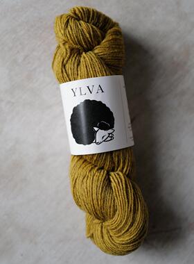 HeyMamaWolfYlvaPlant-dyed