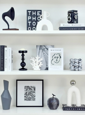 简约现代抽象装饰摆件