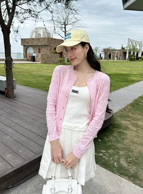 CHESTER CHARLES | 2026新款 暗花心形薄款圆领长袖针织开衫