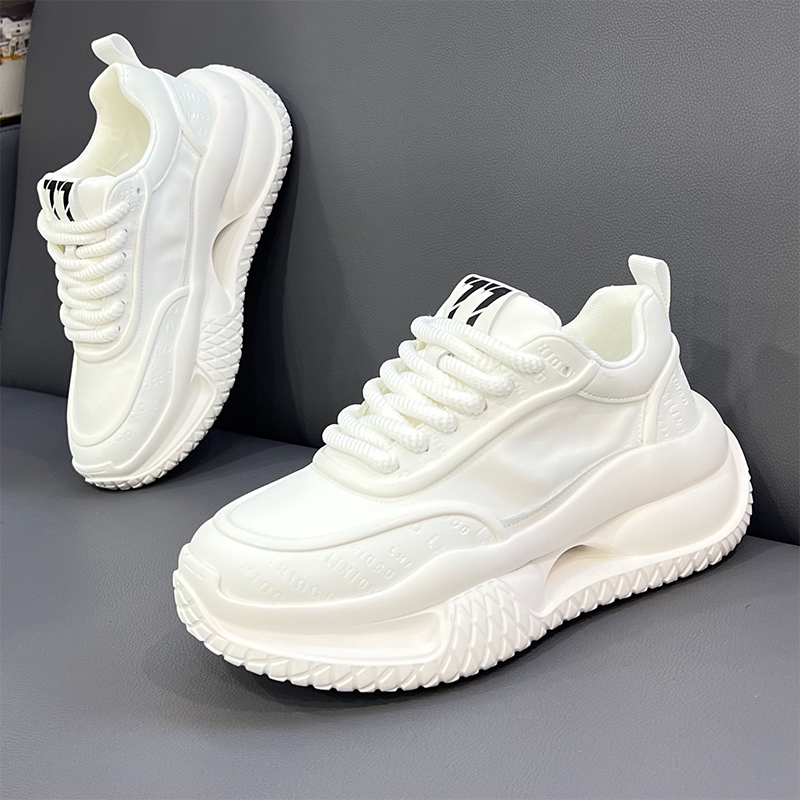 小白男鞋2025秋季高端皮面透气老爹鞋抖音快手网红爆款厚底休闲鞋
