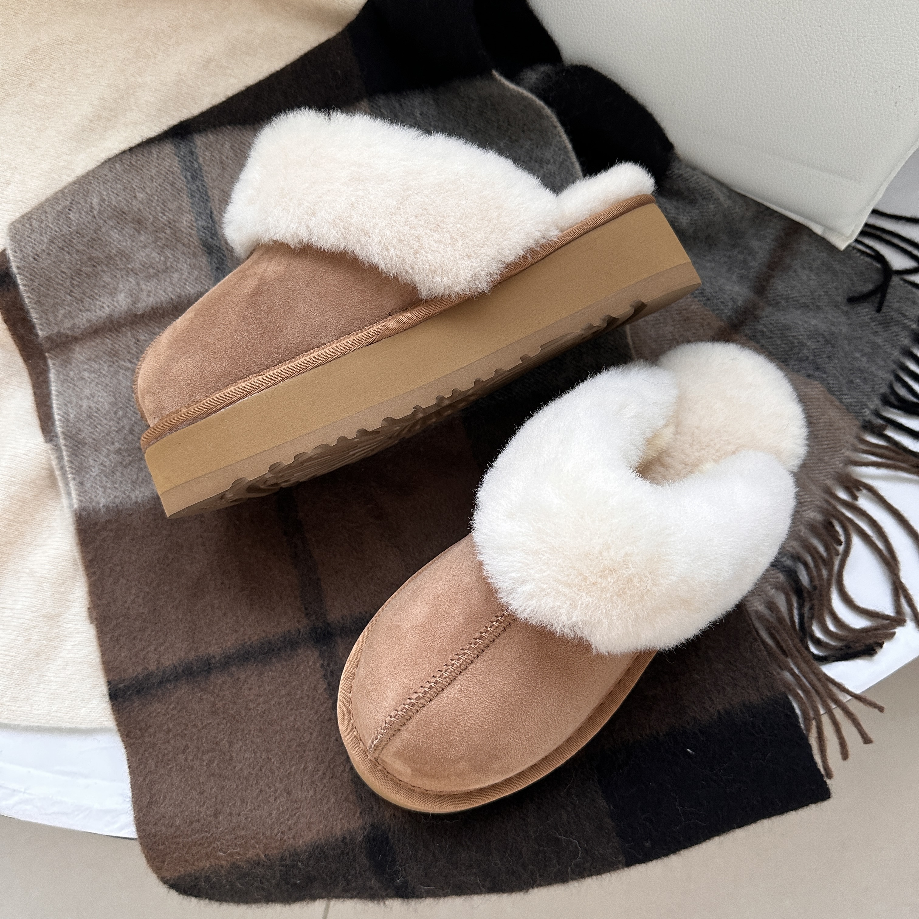 牛皮拖鞋女秋冬包头拖羊毛一体棉拖鞋家居保暖毛绒小个子增高平底