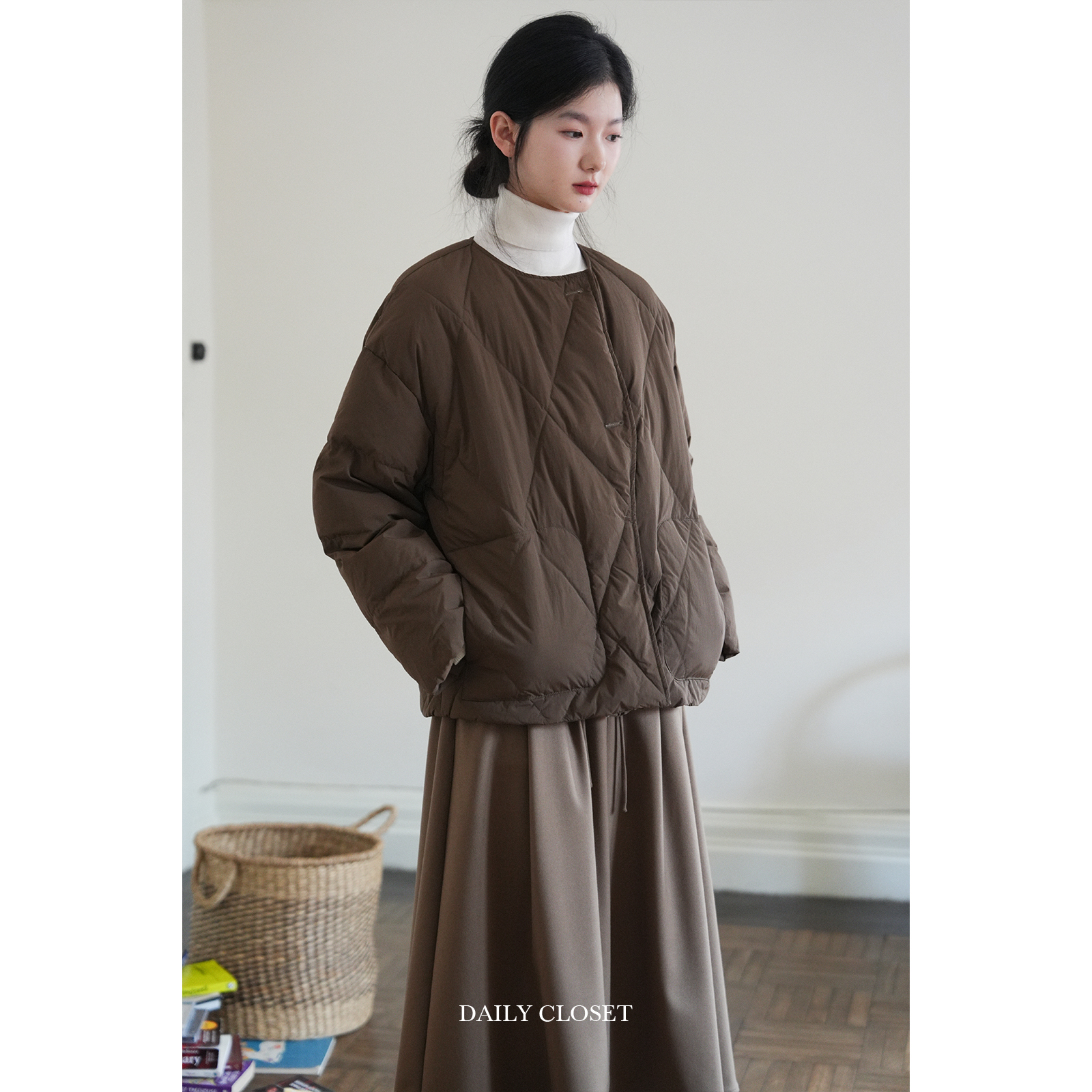 DC自制摩卡豆 三星集团新国标90白鸭洁净羽绒服女士短款加厚外套