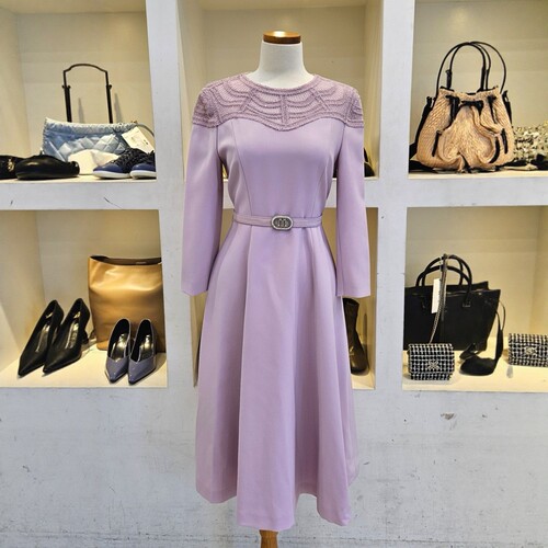 Michaa 奥特莱斯代购 淑女针织拼肩连衣裙