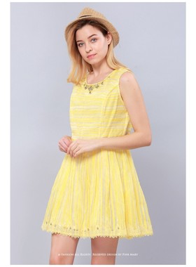 pink mary粉红玛琍/粉红玛丽 夏钉钻大码套头无袖条纹连衣裙 标齐