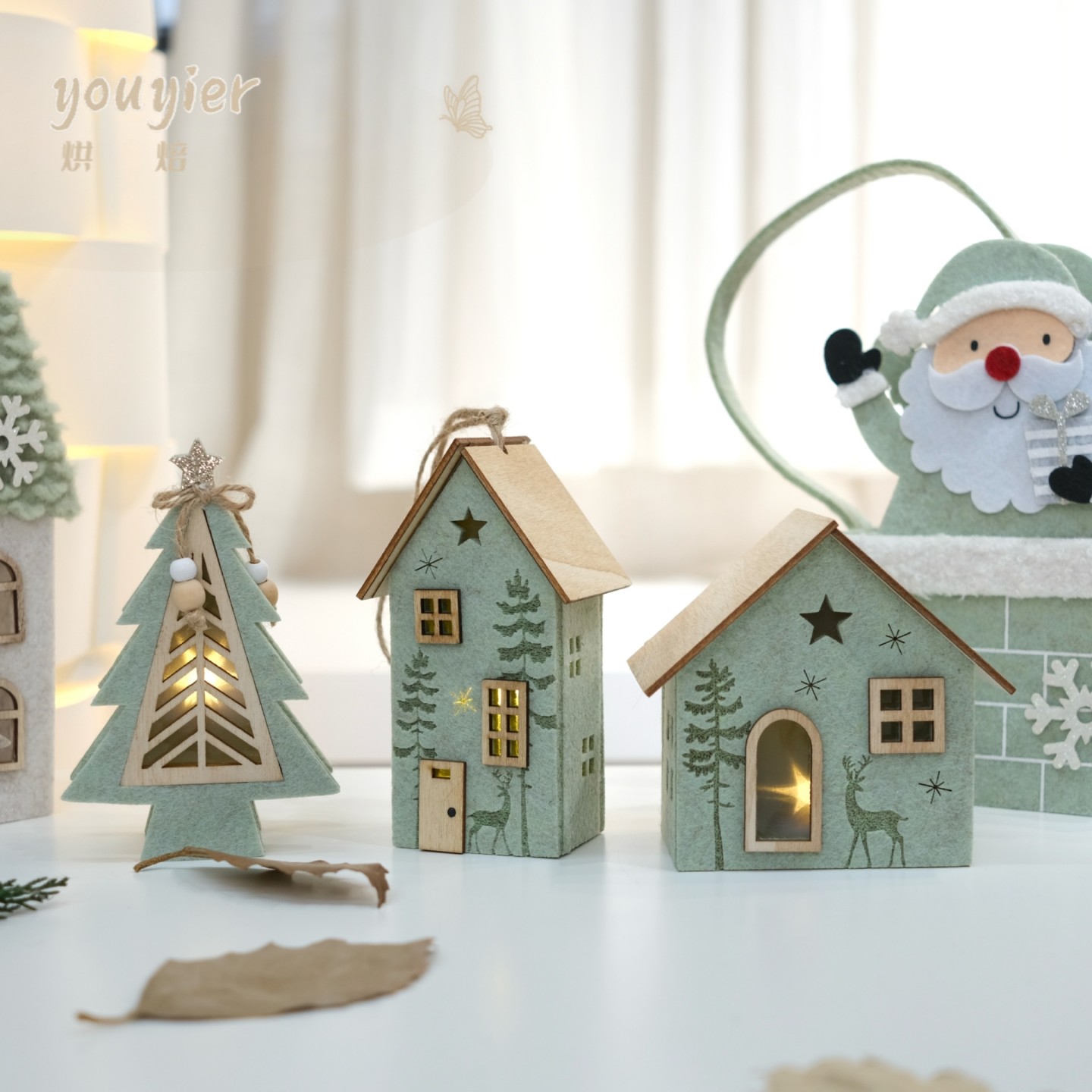 圣诞节装饰发光毛毡木屋摆件挂件