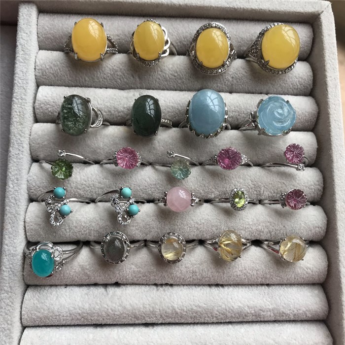 捡漏发晶橄榄石绿幽灵天然海蓝宝