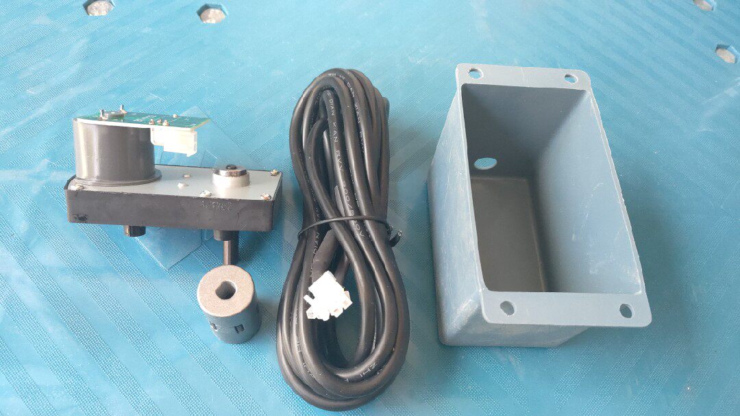 海帝升风门专用电机总成带电源线一套,盒子+电机+联轴器+电源线