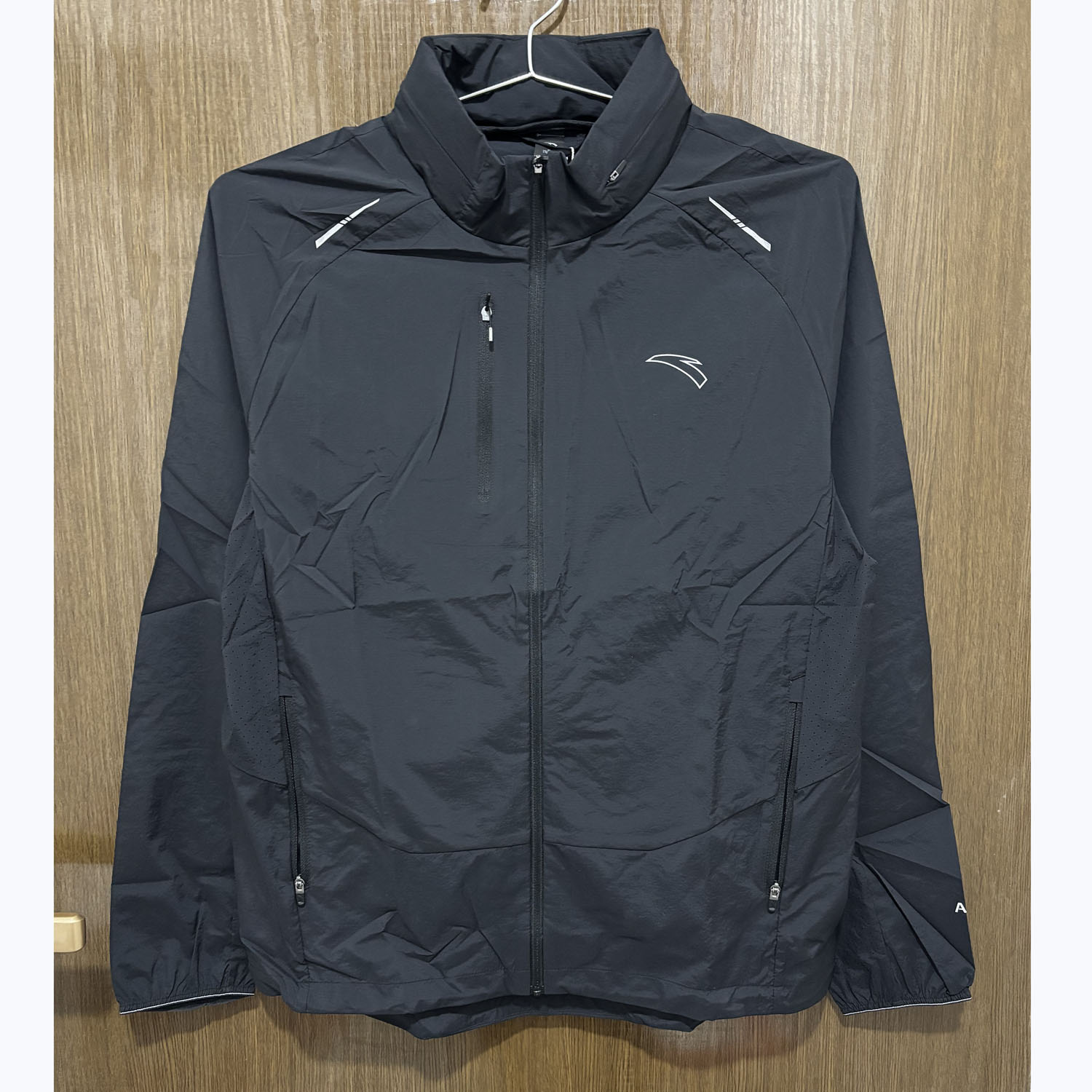 安踏正品夏空气甲防风男运动外套