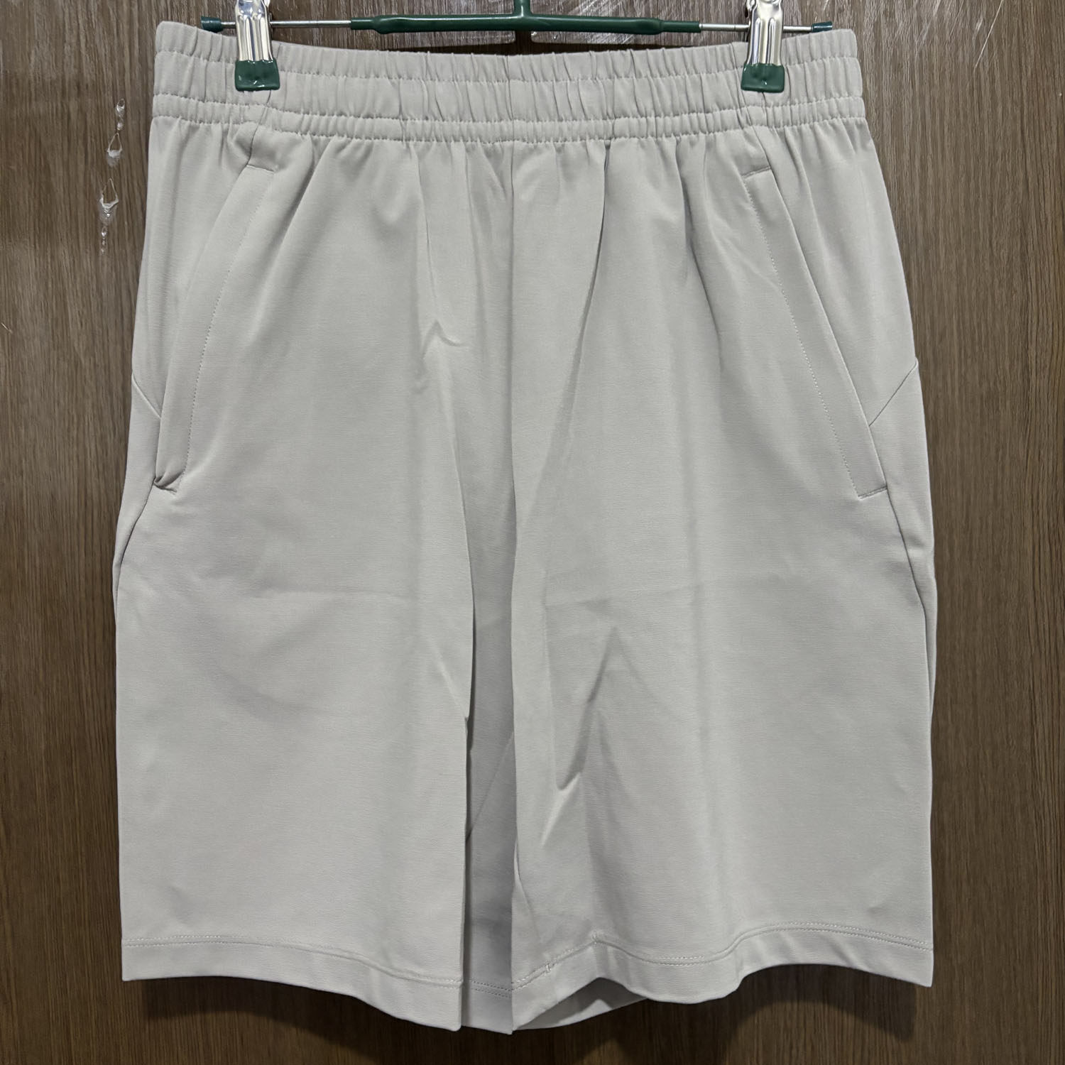 安踏正品男健身跑步休闲运动舒适透气冰肤针织五分短裤152437306