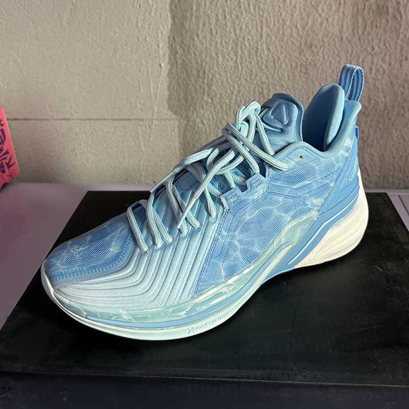 专业运动减震正品篮球鞋特步耐磨
