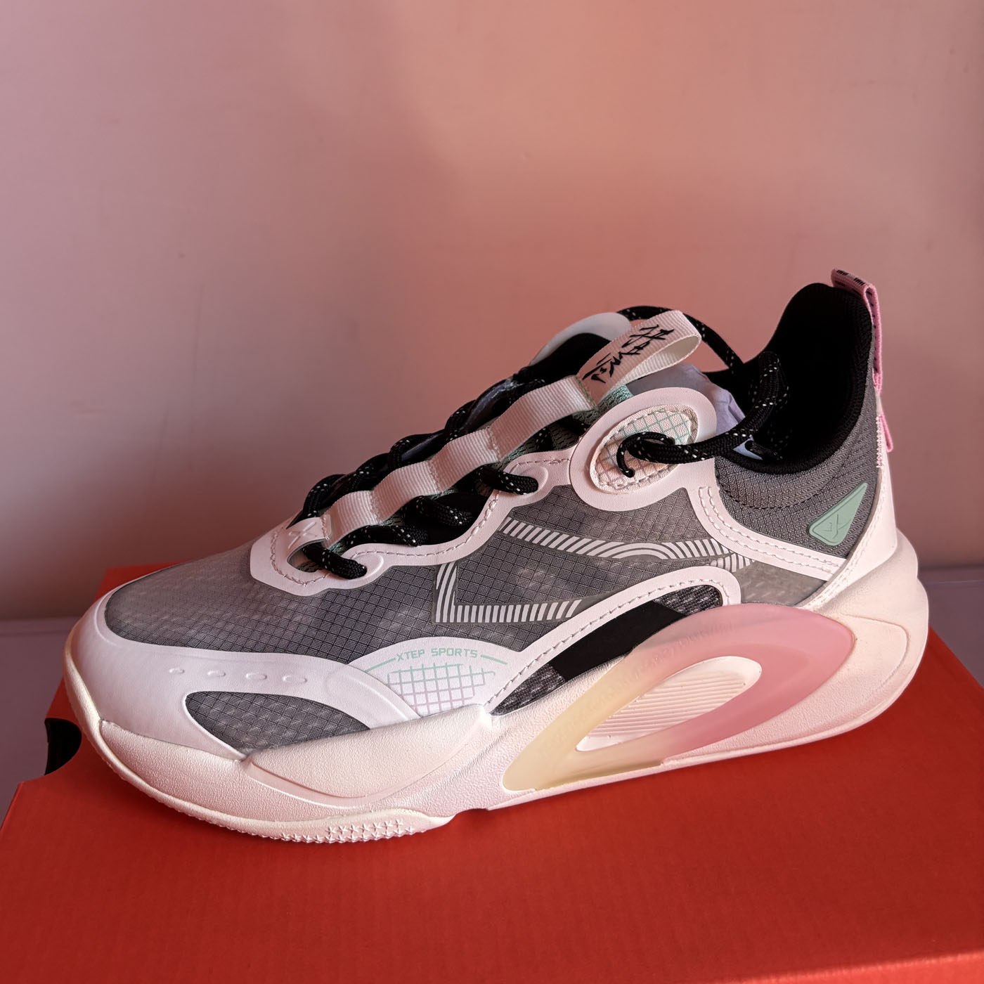 特步正品春秋休闲青年街头网面拼接健步学院女运动鞋978318310002,运动鞋new,运动休闲鞋,淘宝优惠券,粉丝福利购,淘宝优惠卷