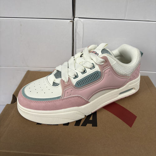 安踏骜杰王一博同款厚底学校板鞋