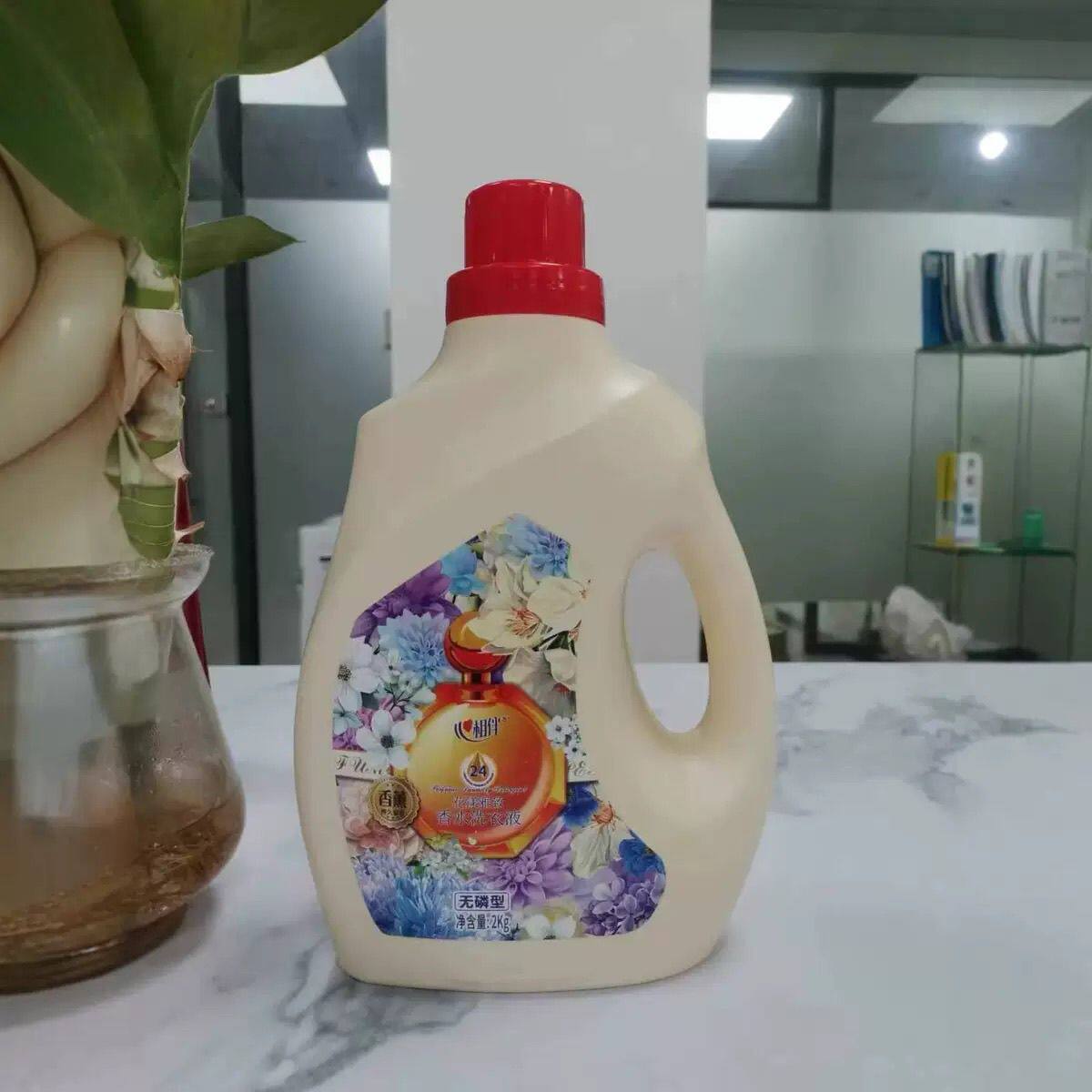 心相伴香水10斤装去污渍多泡留香洗衣液家用实惠装大瓶装