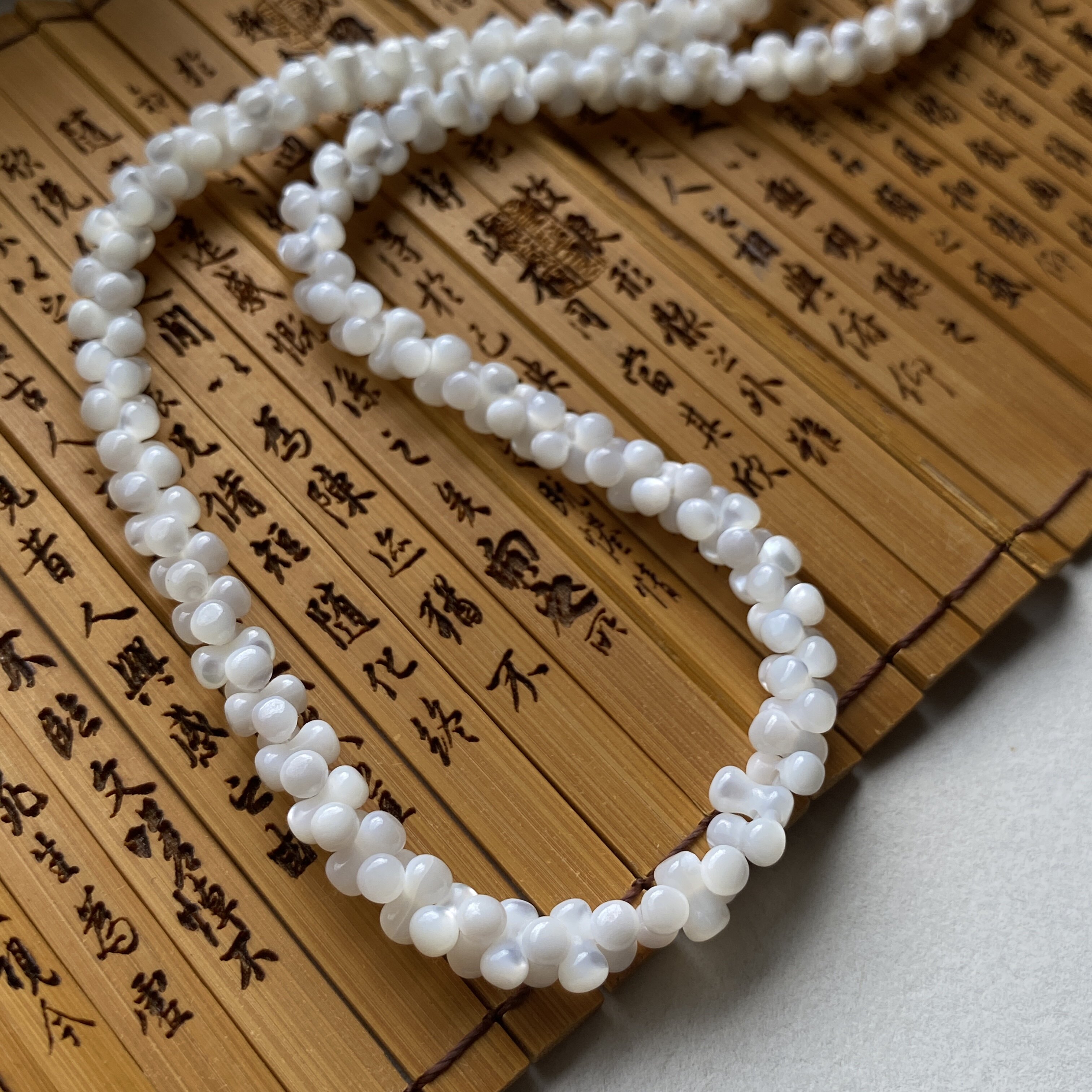 天然深海白色贝壳马蹄螺骨头珠花生珠散珠diy手链散珠半成品