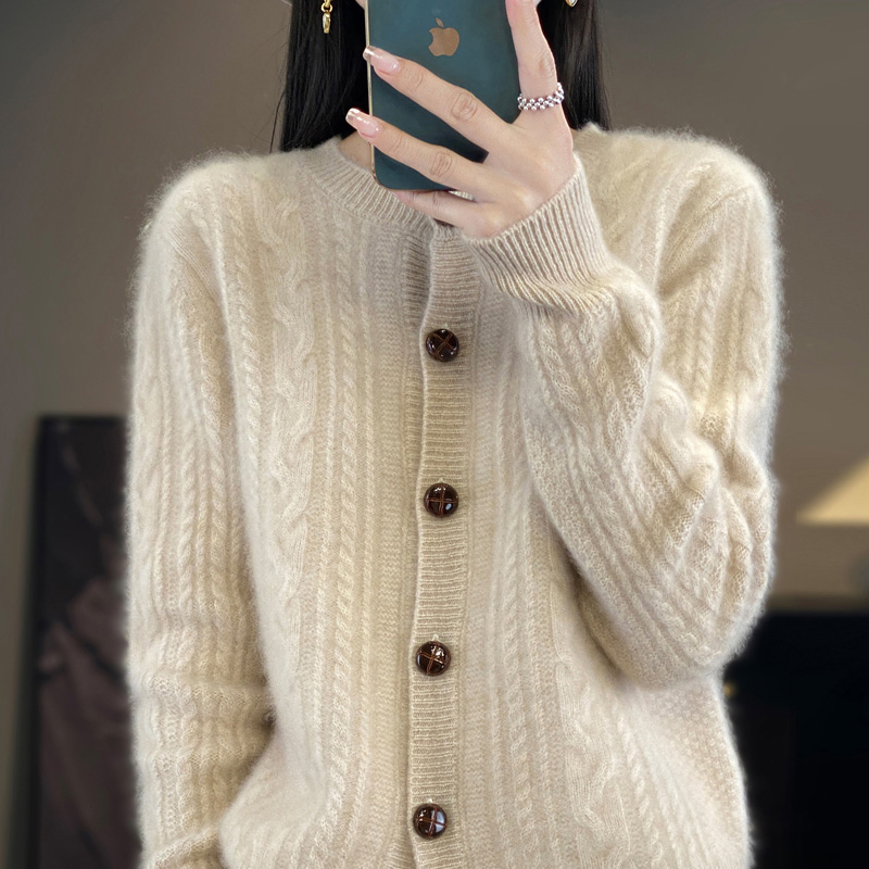 冬季新款100%纯羊毛开衫女圆领