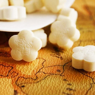 小宠零食补钙 AD钙强骨美毛花朵奶片 无蔗糖牛初乳 仓鼠零食 8颗