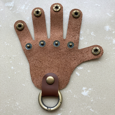 创意真皮质棕色包包挂件钥匙扣小高级感配饰品挂饰diy男女士手工