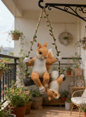 可爱松鼠荡秋千壁挂装饰
