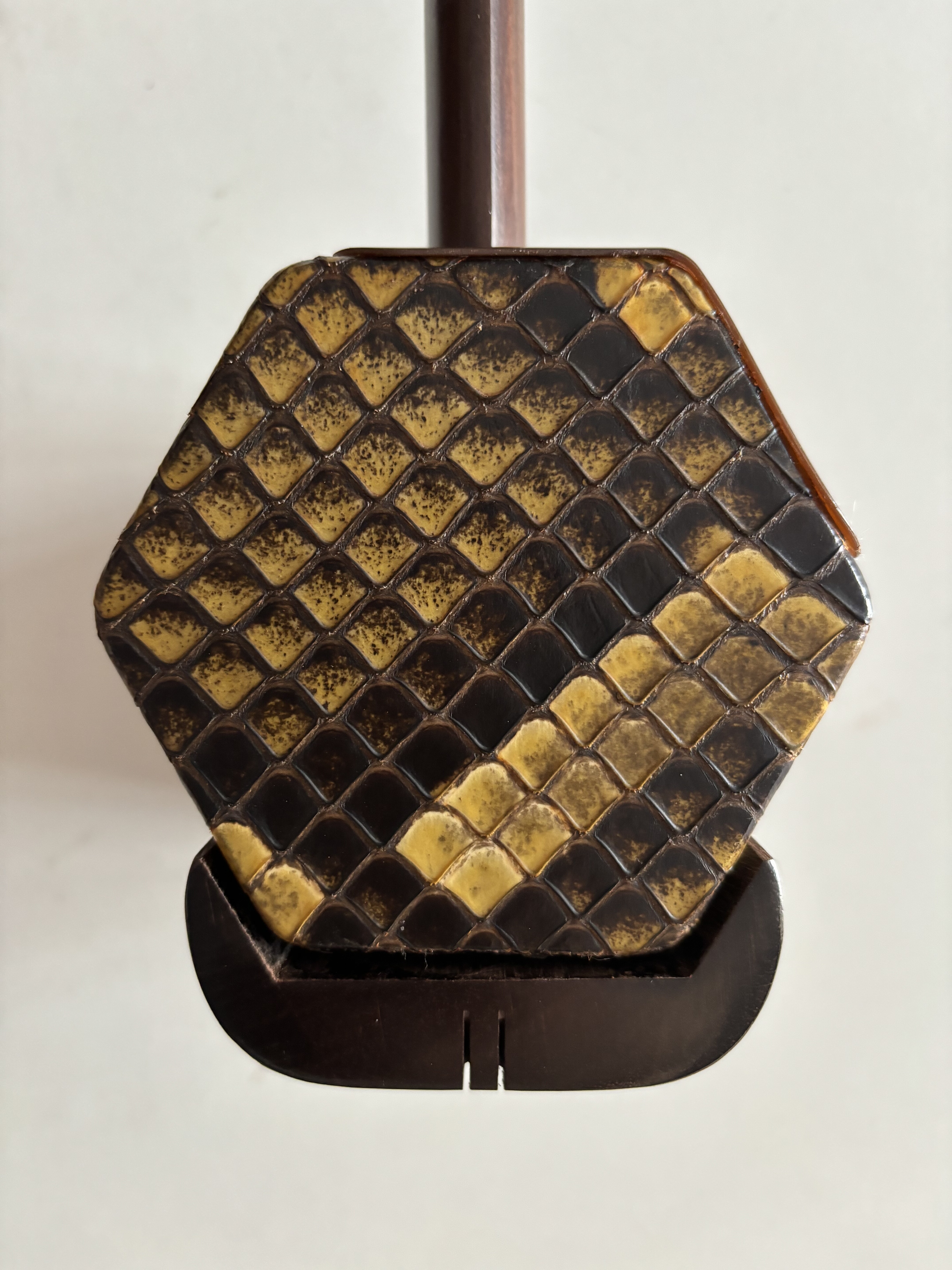 明清旧料老红木二胡专业演奏琴大红酸枝榫卯工艺手工蒙皮厂家直销