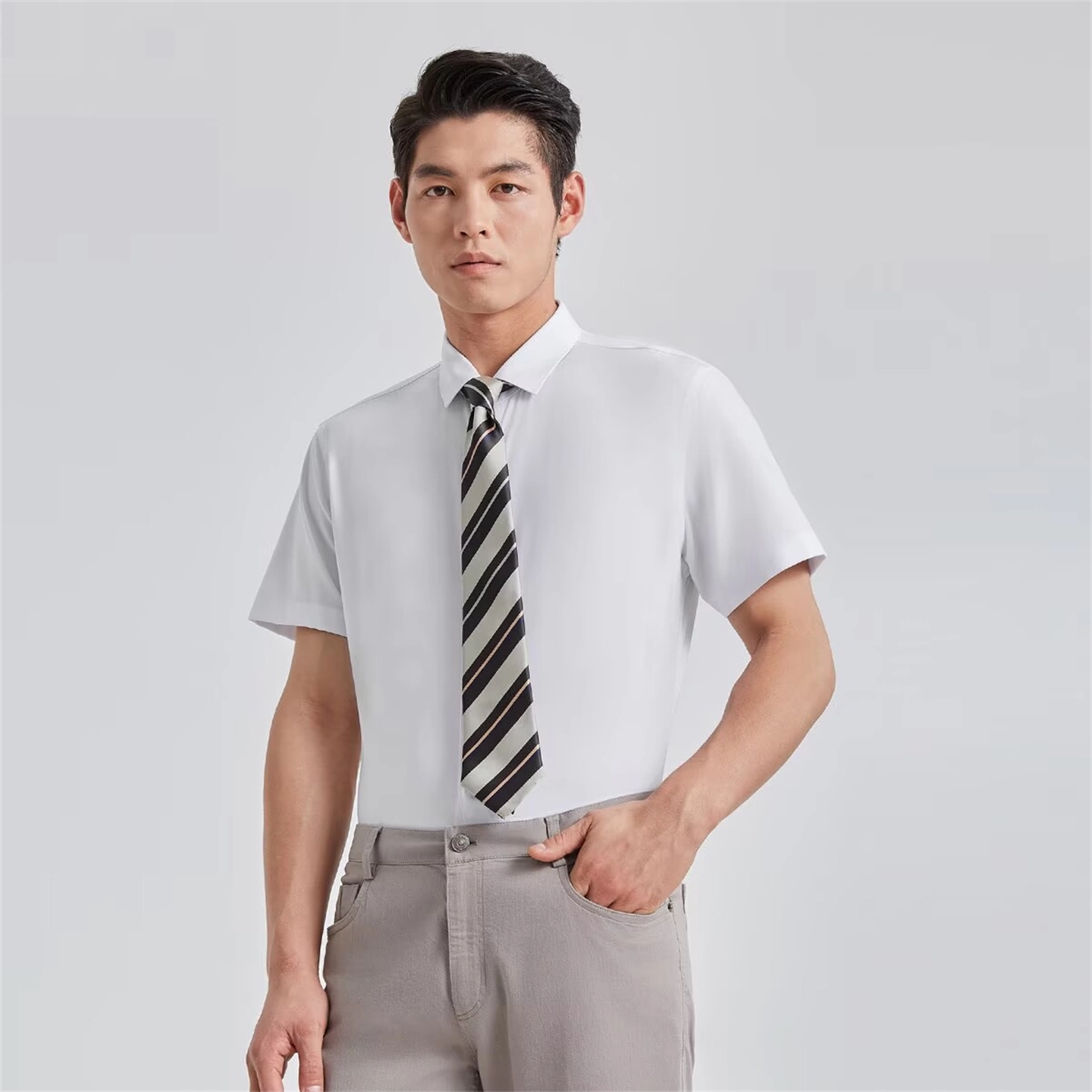 G5XZC8012 8014 8016Y利家夏季时尚舒适新款商务正装短袖衬衫男士