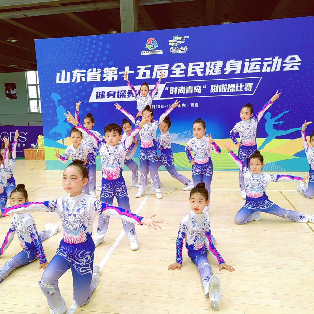 专业啦啦队服儿童竞技健美操比赛