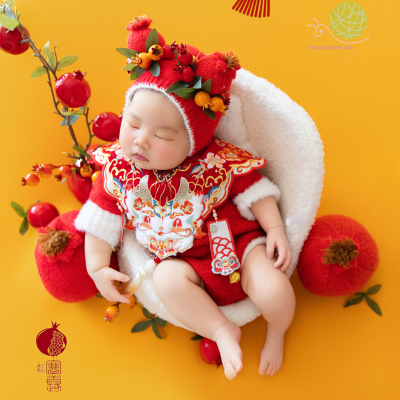 新生儿摄影主题服装宝宝拍照帽子衣服云肩影楼道具婴儿月子满月照