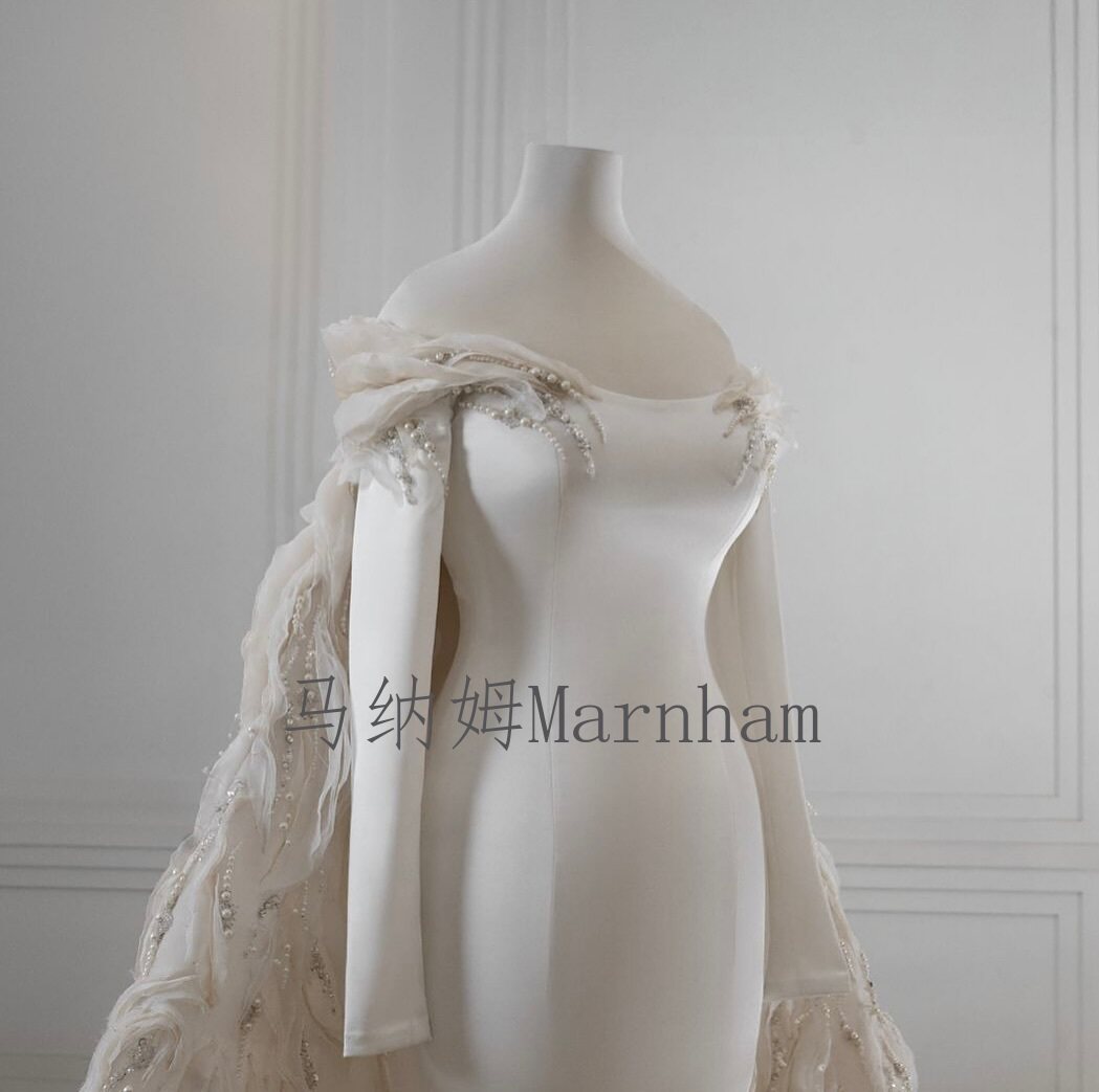 马纳姆Marnham高端缎面一字肩婚纱女重工A摆显瘦新娘婚纱礼服高定