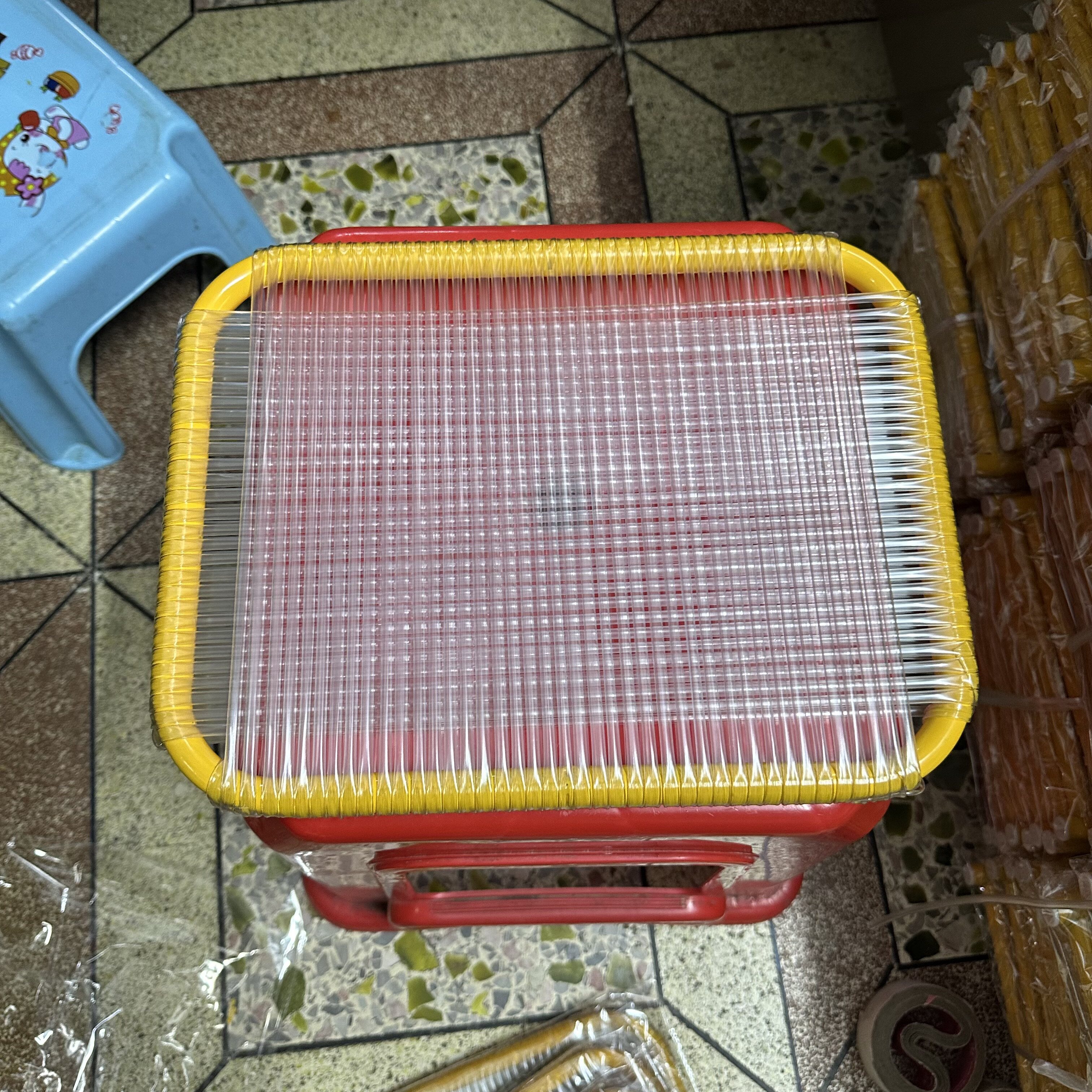 夏天圆角四季高密坐垫散热透气服装厂铁框坐垫制衣厂员工椅垫板凳