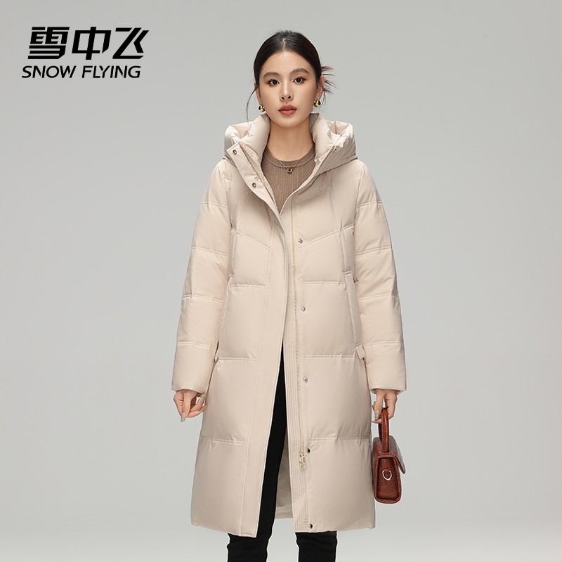 雪中飞白鸭绒长款过膝加厚羽绒服