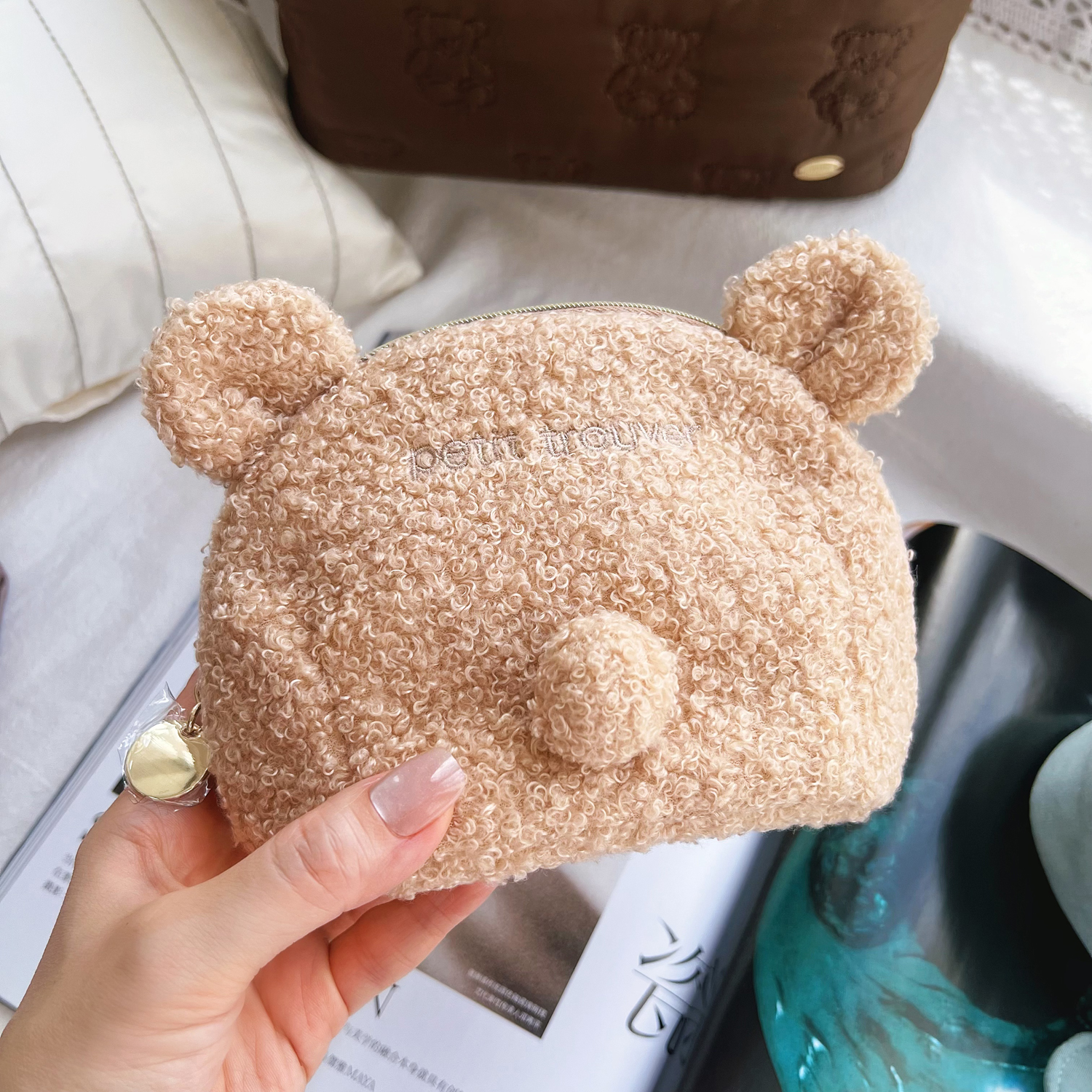 petittrouver可爱毛绒化妆包