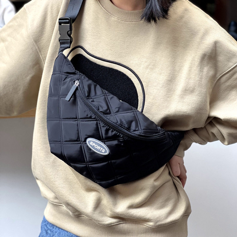 秋冬包包女2026新款衍缝夹棉羽绒休闲胸包 手提包轻便尼龙斜挎包C,箱包皮具/热销女包/男包,单肩包,淘宝优惠券,粉丝福利购,淘宝优惠卷