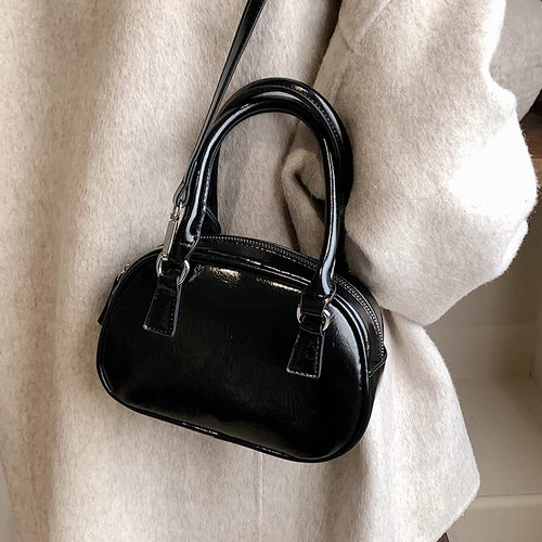 新款女包2025新爆款网红秋冬复古百搭单肩斜挎包 女士手提小方包N