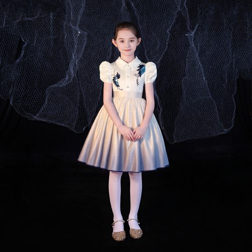 中国风儿童合唱演出服