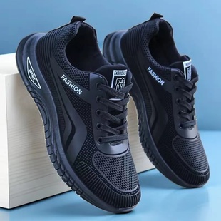 防水防滑男鞋 休闲百搭软底跑步黑色皮面运动鞋 潮鞋 新款 春秋季 断码