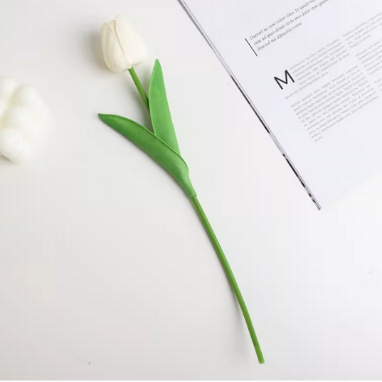 仿真花郁金香假花摆设客厅餐桌花束装饰花艺摆件插花束PU塑料道具