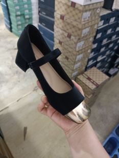 靓典2025新款黑色方头浅口平底鞋女软底一字带玛丽珍鞋241085