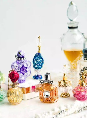 芬理希梦：闪闪发光的珠子的优美设计小型香瓶会 672404