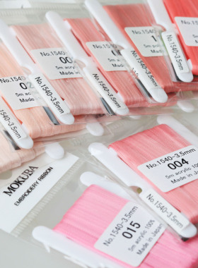 日本制 MOKUBA 木马1540-3.5mm 1包5m 基础丝带绣  粉色系 22色